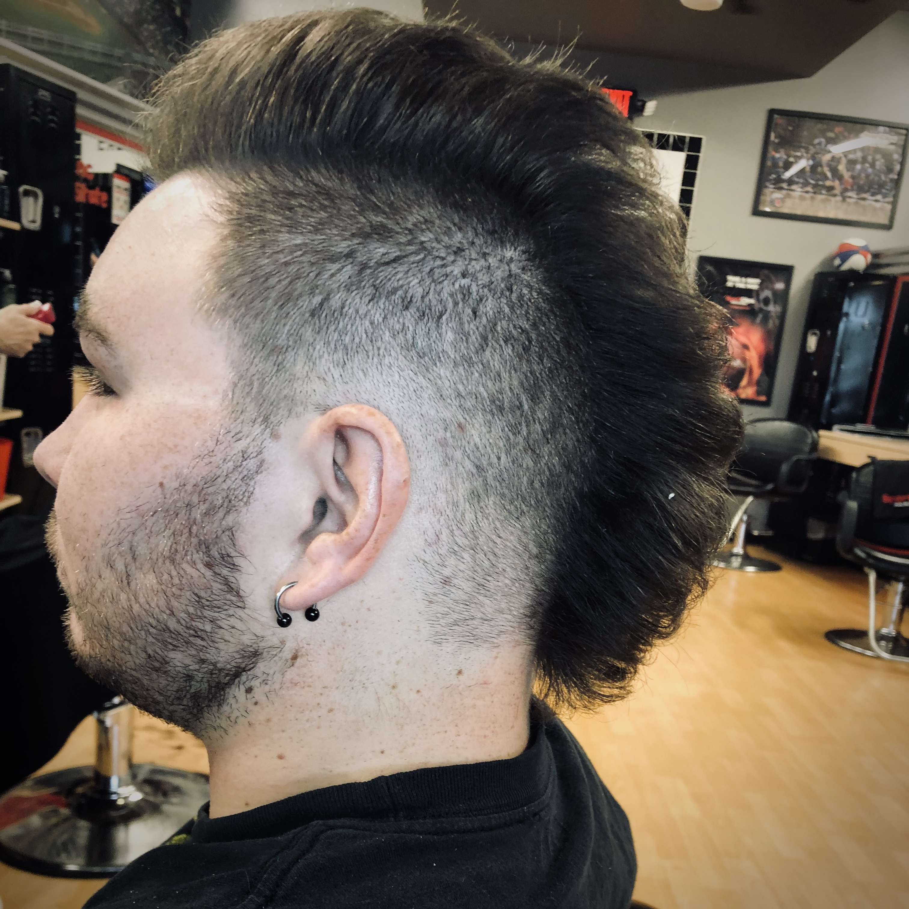 Burst fade with mohawk