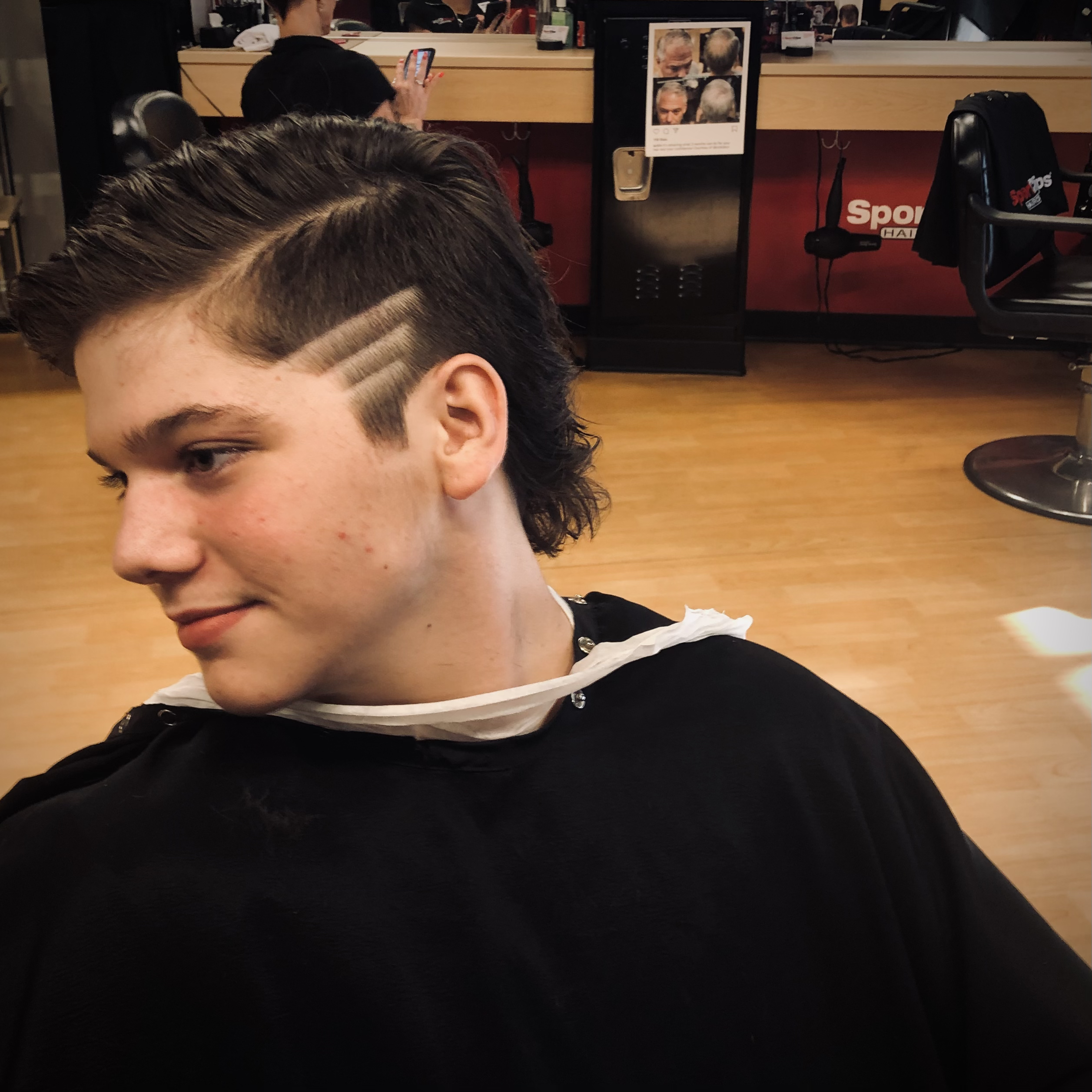 Mullet with design